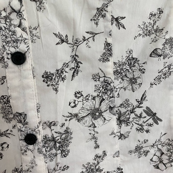 H&M Black Floral Print Blouse - Picture 3 of 5